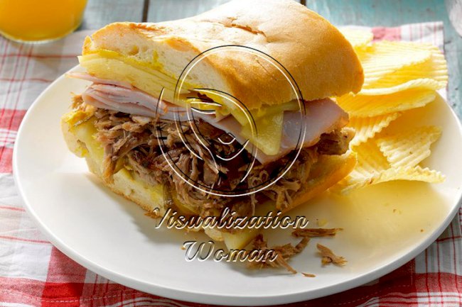 Pressure-Cooker Cuban Pulled Pork Sandwiches