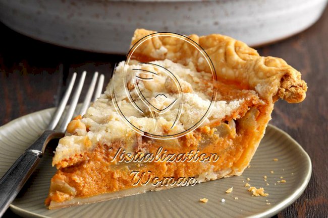 Crumb-Topped Apple & Pumpkin Pie