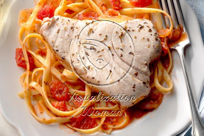 Tuna Steak on Fettuccine