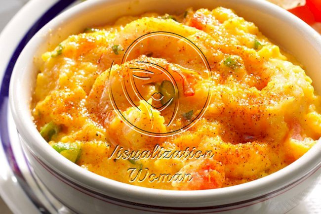 Carolina Shrimp & Cheddar Grits