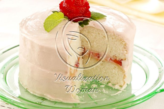 Mom’s Favorite White Cake