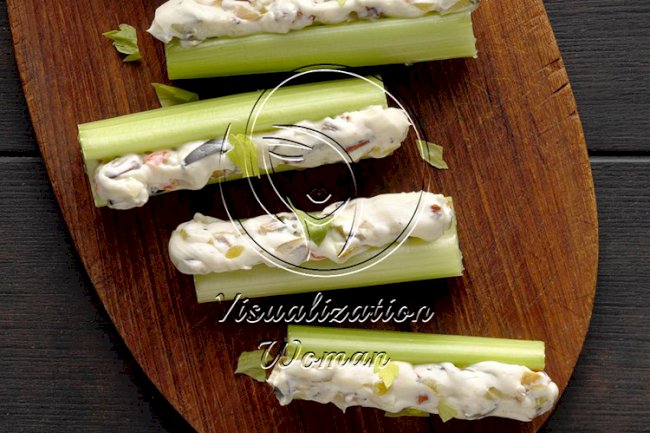Olive-Stuffed Celery