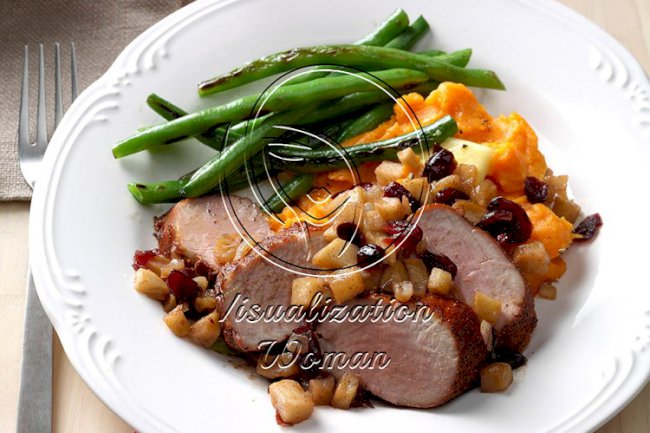 Pork Tenderloin with Cranberry Apple Chutney