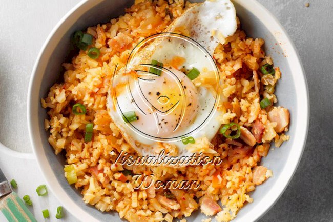 Kimchi Cauliflower Fried Rice