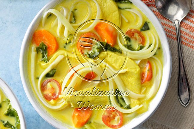 Ceylon Chicken Curry Noodle Soup