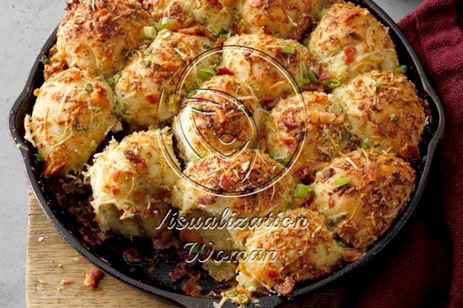 Parmesan-Bacon Bubble Bread