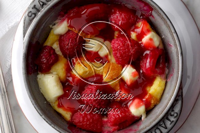 Air-Fryer French Toast Cups with Raspberries