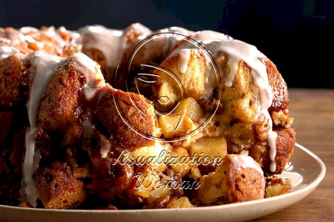 Cinnamon Apple Cider Monkey Bread