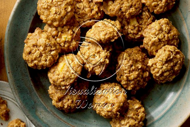 Oatmeal Caramel Apple Cookies