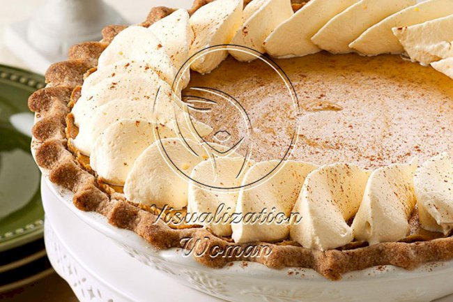 Spiced Pumpkin Custard Pie