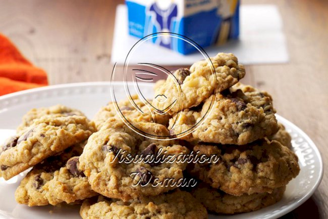 Chocolate Chip Oatmeal Cookies