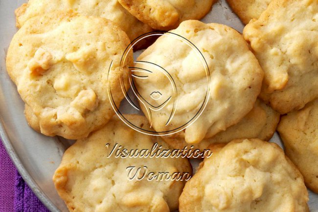 White Chocolate Macadamia Cookies