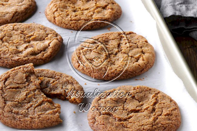 Spiced Toffee Cookies