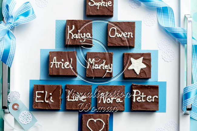 Family Tree Fudgy Brownies
