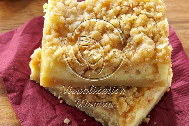 Apple Caramel Cheesecake Bars