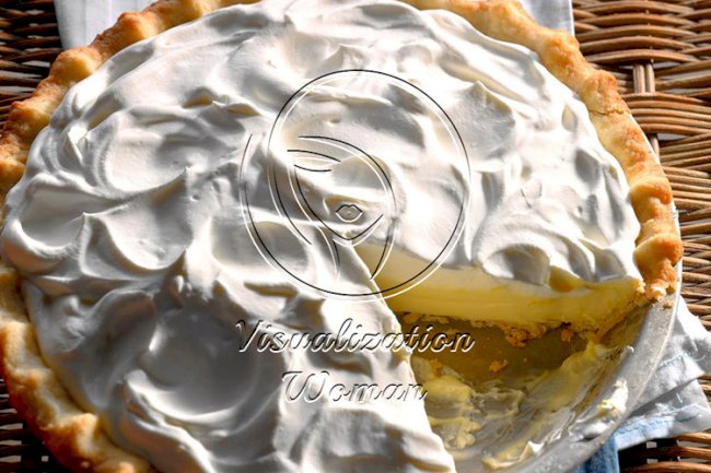 Sour Cream-Lemon Pie