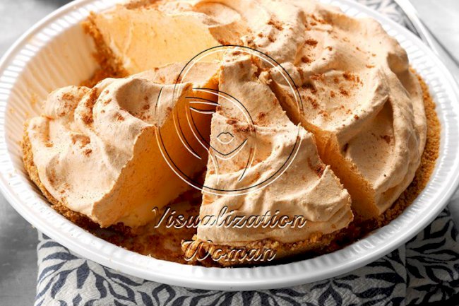 Frosty Pumpkin Pie