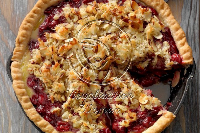 Macaroon Cherry Pie