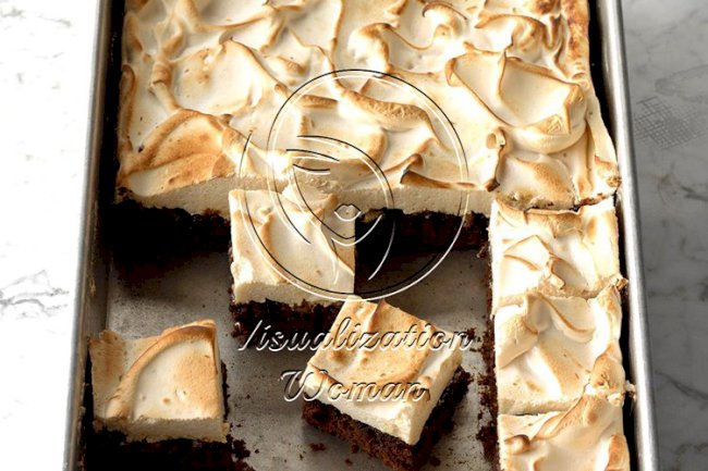 Gingerbread Meringue Bars