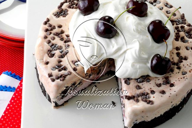 Chocolate-Cherry Ice Cream Cake