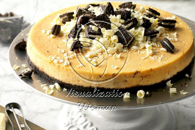 White Chocolate Pumpkin Cheesecake