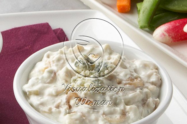Shallot-Blue Cheese Dip