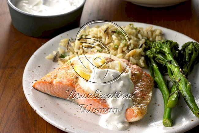 Salmon with Creamy Dill Sauce