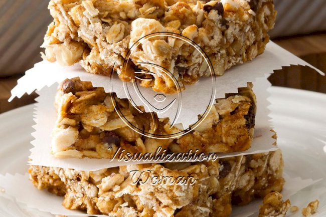 Chewy Honey Granola Bars