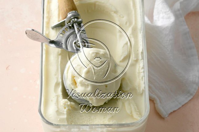 Old-Time Custard Ice Cream