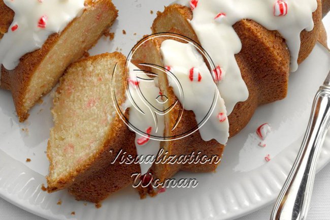Peppermint Cream Pound Cake