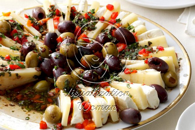 Marinated Olive & Cheese Ring