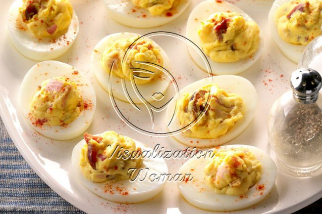 Deviled Eggs with Bacon