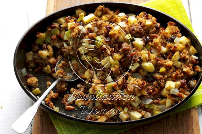 Raisin-Studded Apple Stuffing