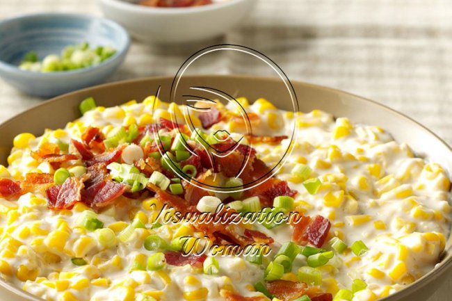 Slow-Cooker Creamed Corn with Bacon