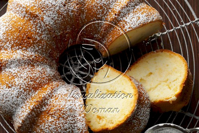 Pear Bundt Cake