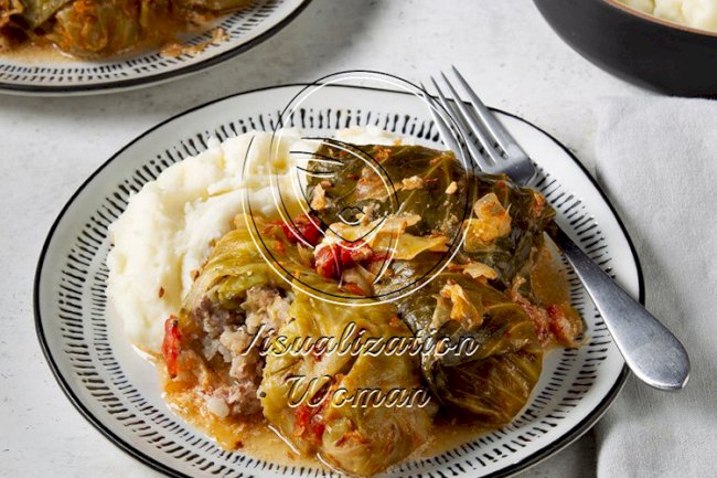 Hungarian Stuffed Cabbage