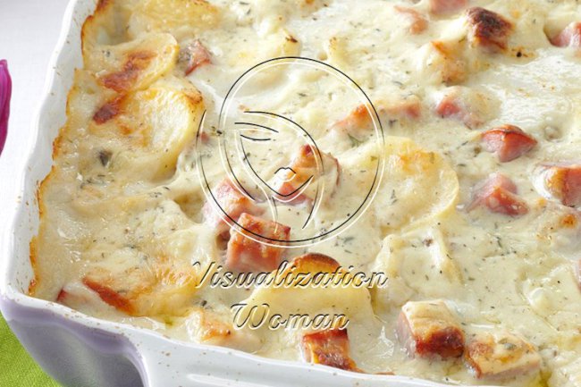 White Cheddar Scalloped Potatoes