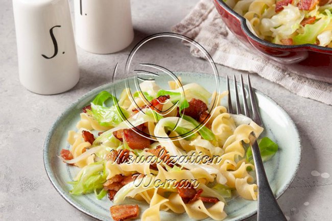Bacon, Cabbage and Noodles