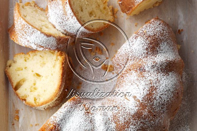 Aunt Lou’s Fresh Apple Cake