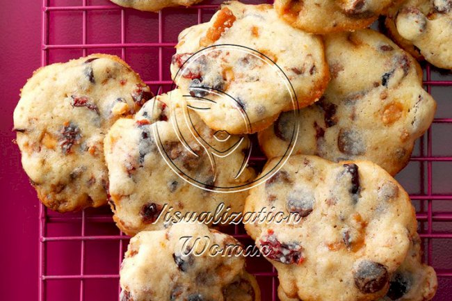 Winning Cranberry Chip Cookies