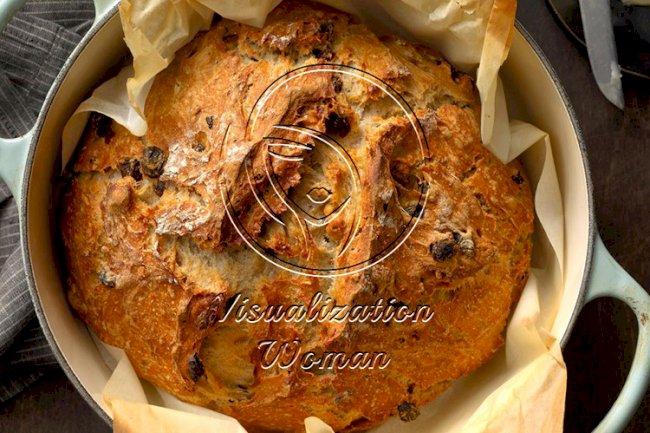 Dutch-Oven Raisin Walnut Bread
