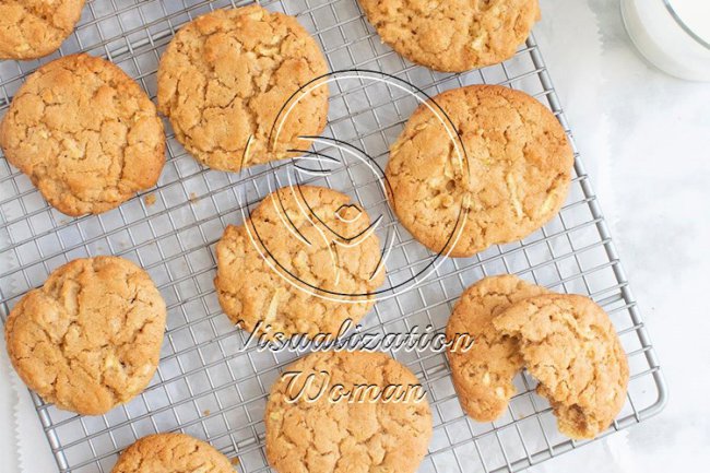 Apple Peanut Butter Cookies