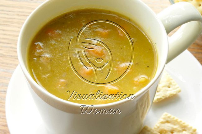 Hearty Vegetable Split Pea Soup