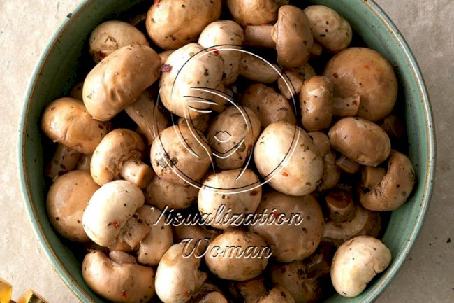 Spanish Marinated Mushrooms