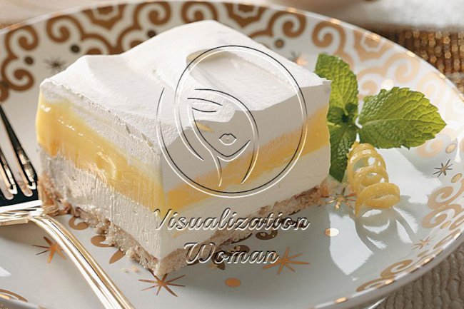 Fluffy Lemon Pudding Dessert