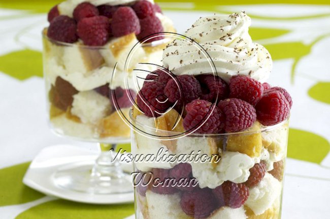 Raspberry Cheesecake Trifle