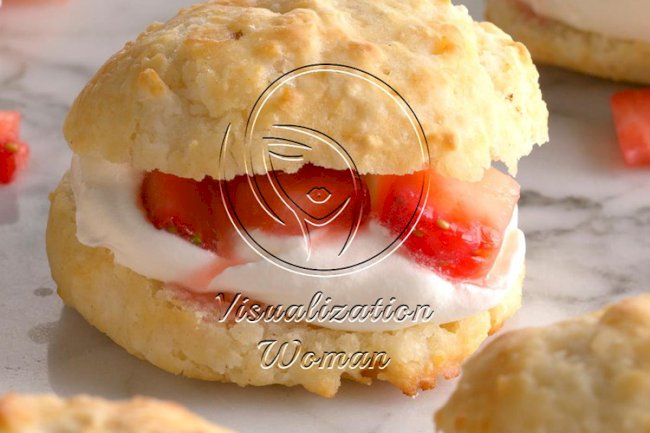 Biscuit Strawberry Shortcake