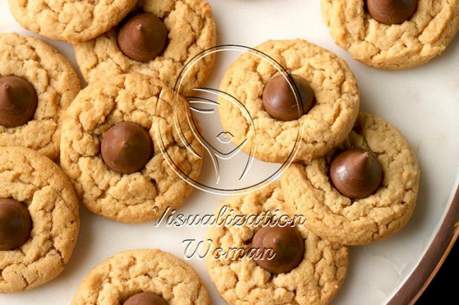 Peanut Butter Blossom Cookies