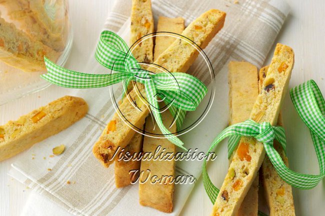 Toni’s Tropical Biscotti
