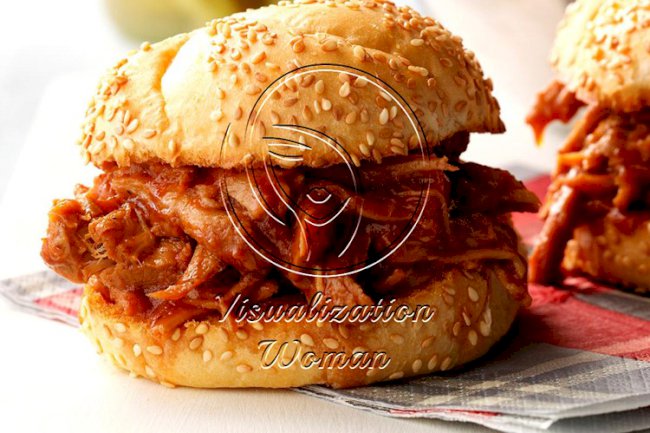 Tangy Pulled Pork Sandwiches